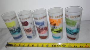 lot 241 image: Vintage Anchor Hocking Frosted Antique Auto Tumblers (5)