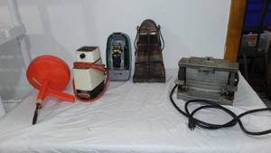 lot 282 image: Black And Decker Drill Bit Sharpener, Powerhouse Bench Grinder and More.