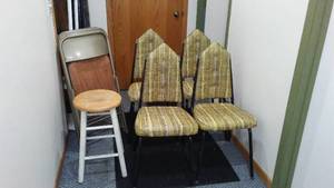 lot 287 image: Vintage Chairs, Stool and Folding Chairs.