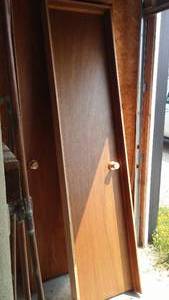 lot 319 image: Interior Doors (2).