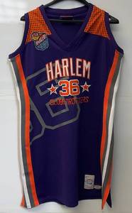 lot 7 image: Vintage Harlem Globetrotters Est. 1927 Limited Edition Platnum Fubu Basketball Jersey Size 1X