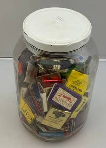 lot 9 image: Vintage Matchbook Collection