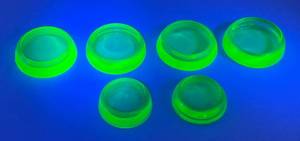 lot 14 image: Vintage ANCHOR HOCKING Uranium Glass Chair Slides