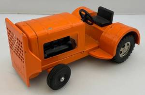 lot 90 image: 1962 Orange Tonka Airport Tractor Luggage Tug (REALLY NICE CONDITION)