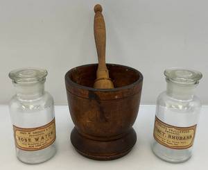 lot 142 image: Vintage Druggist Glass Bottles & Antique Early Primitive Wood Mortar & Pestle
