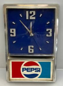 lot 147 image: Vintage PEPSI Clock Works (AS SEEN)