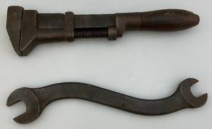 lot 167 image: Vintage Williams N. P. R. (Northen Pacific Railway Marked Wrench & M. & ST. P. R. Y. (Minneapolis & St. Paul Railway) Wrench