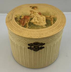 lot 235 image: Victorian Era Wing Collar White Celluloid Dresser Box