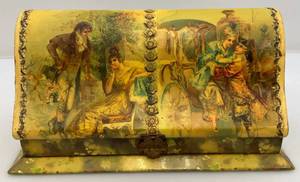 lot 243 image: Antique Victorian Era Flip Open Vanity Toiletry Box