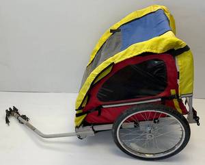 lot 270 image: Pull Behind Childs Stroller