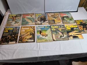 lot 110 image: Outdoor Life Magazine Collection - 11 Vintage Issues 1960s & 1970s In Varying Conditions