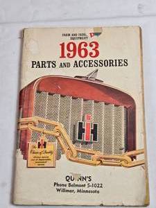 lot 155 image: 1963 IH Parts and Accessories Quinns Willmar, MN