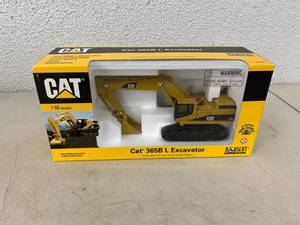 lot 304 image: CAT 365B L Excavator 150 Scale