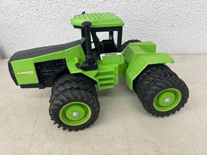 lot 310 image: Steiger Panther CP-1400 Heritage Collection