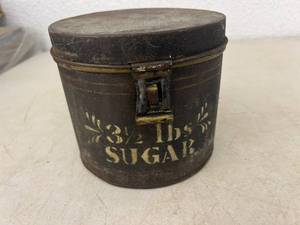 lot 322 image: 3 12# Sugar Can