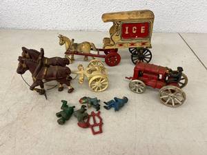 lot 332 image: Cast Iron Toys