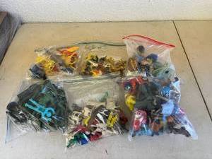 lot 344 image: Collectible Toys