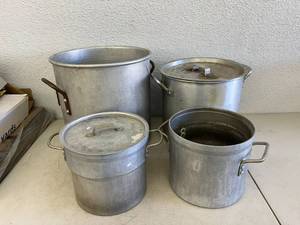 lot 345 image: Stock Pots