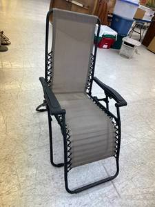 lot 379 image: Patio Lounger Chair