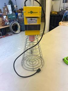 lot 397 image: Lind Equipment LE-HB400PLS Temporary Hight Bay Light