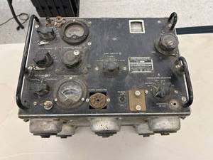 lot 410 image: Radio Transmitter