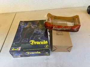 lot 412 image: NIB Dracula Model & Leinenkugels Table Topper