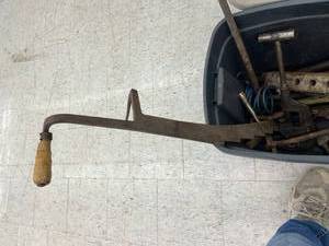 lot 467 image: 2 Totes of Assorted Farm Items - Grease Guns, Receivers, Files