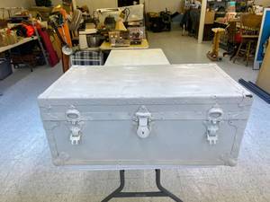 lot 471 image: Metal Trunk  31 x 17 x 13