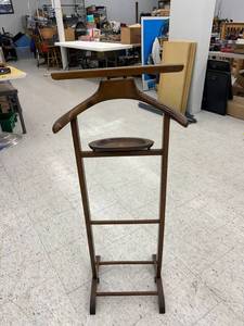 lot 496 image: Italy Made Wooden ValetGentlemen Closet