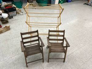 lot 505 image: Vintage Childrens Wood Folding Chairs & Drying Rack