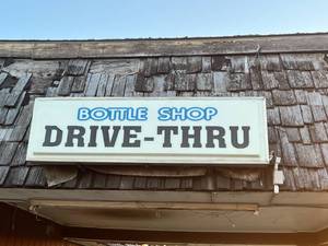 lot 544 image: Bottle Shop Drive-Thru Light Up Outdoor Sign