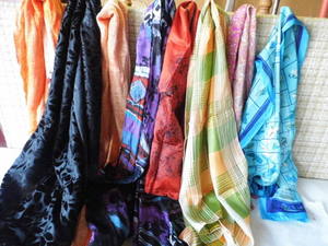 8 Scarves