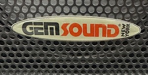 lot 20 image: Matching Pair of Like-New Working GEM SOUND Model TR-100
