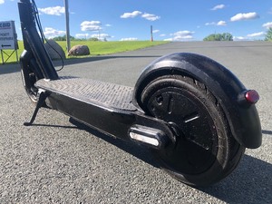 lot 69 image: Very Nice Working SEGWAY Electric Scooter