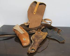 lot 80 image: Group of Old Vintage Leather Gun Holsters & Ammo Belt