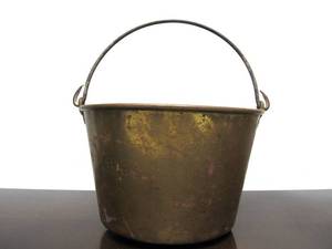 lot 87 image: Early Signed Antique Brass Bucket wIron Handle - H.W. Haydens - Patent Date of 1851