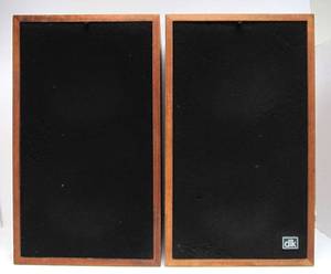 lot 102 image: Quality Working DLK Model 1 12 Floor Speakers