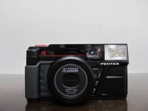 lot 113 image: Nice Vintage PENTAX AF Zoom Film Camera