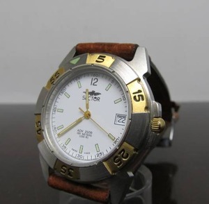lot 121 image: Excellent Condition SECTOR Swiss Made Mens Watch