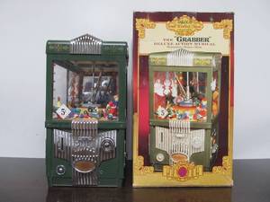 lot 140 image: Enesco Old Time Musical Claw Machine wBox
