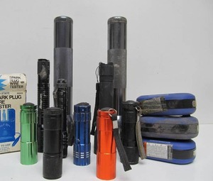 lot 26 image: Lot of Assorted Flashlights