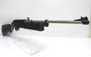 lot 30 image: Working CROSMAN 760 PumpMaster PelletBB Air Rifle