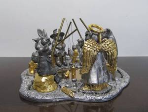 lot 49 image: Excellent Signed MICHAEL RICKER Pewter Figural Group Sculpture - Animals Fishing