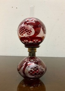 lot 286 image: Small Vintage Ruby Red Cut-to-Clear Crystal Oil Lamp