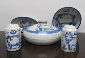 lot 249 image: Nice Group of Signed Vintage M.A. HADLEY Stoneware Art Pottery