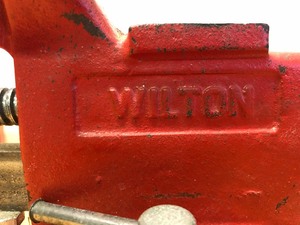 lot 328 image: Quality WILTON Swivel Bench Vise
