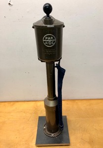 lot 331 image: PAR-AIDE Golf Ball Washer