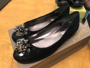 lot 299 image: 6 Pairs of New & Unused Ladies Shoes - Size 8 or 8.5 - Lot #9
