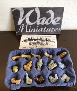 lot 350 image: Collection of WADE Miniatures