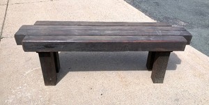 lot 353 image: Quality Cedar Wood Post Bench
